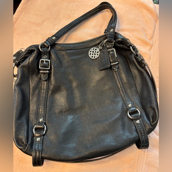 Coach Handbags - COACH Black Leather Women's Bag EUC